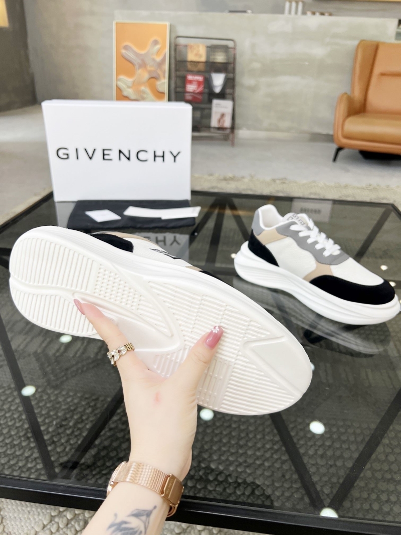 Givenchy Sneakers